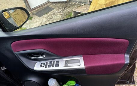 Toyota Vitz, 2015 год, 900 000 рублей, 16 фотография