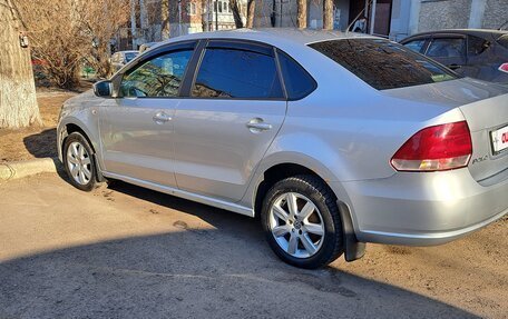 Volkswagen Polo VI (EU Market), 2011 год, 620 000 рублей, 2 фотография