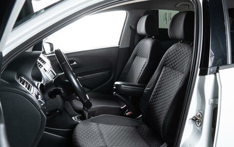 Volkswagen Polo VI (EU Market), 2018 год, 1 098 000 рублей, 10 фотография