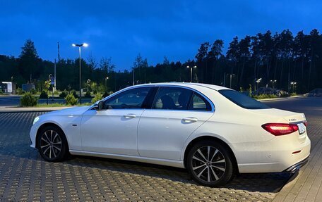 Mercedes-Benz E-Класс, 2020 год, 5 300 000 рублей, 22 фотография