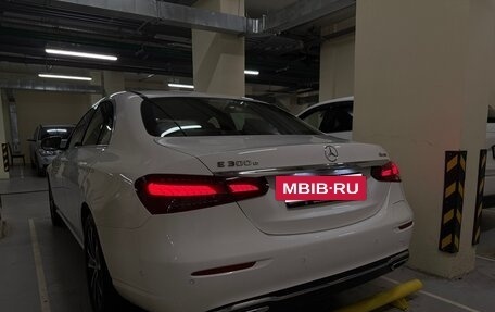 Mercedes-Benz E-Класс, 2020 год, 5 300 000 рублей, 26 фотография