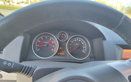 Opel Astra H, 2010 год, 630 000 рублей, 11 фотография