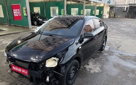 KIA Rio IV, 2018 год, 700 000 рублей, 1 фотография