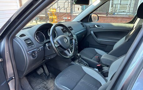 Skoda Yeti I рестайлинг, 2015 год, 1 250 000 рублей, 1 фотография