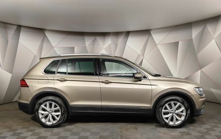 Volkswagen Tiguan II, 2020 год, 3 150 000 рублей, 6 фотография