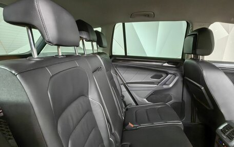 Volkswagen Tiguan II, 2020 год, 3 150 000 рублей, 14 фотография