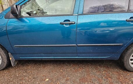 Toyota Corolla, 2001 год, 370 000 рублей, 9 фотография