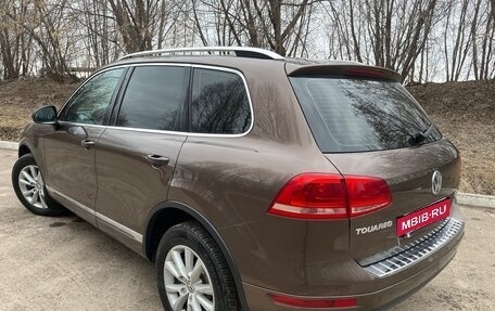 Volkswagen Touareg III, 2011 год, 2 180 000 рублей, 6 фотография