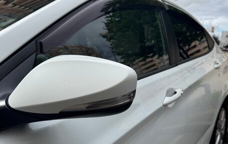 Hyundai Solaris II рестайлинг, 2011 год, 840 000 рублей, 6 фотография