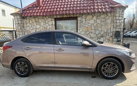 Hyundai Solaris II рестайлинг, 2018 год, 1 110 000 рублей, 7 фотография