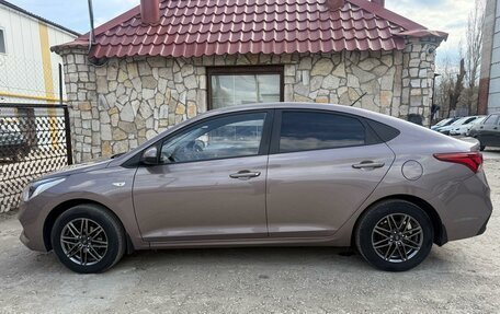 Hyundai Solaris II рестайлинг, 2018 год, 1 110 000 рублей, 8 фотография