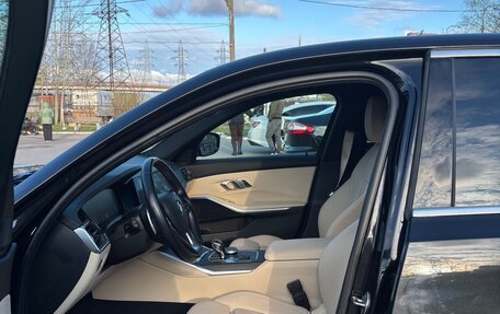 BMW 3 серия, 2021 год, 3 700 000 рублей, 10 фотография