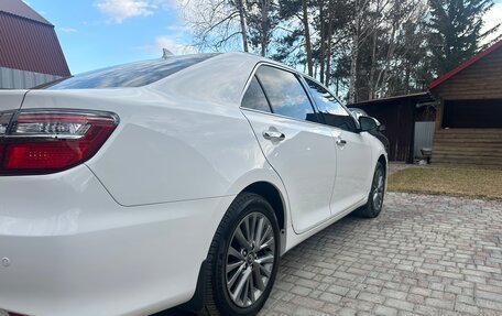 Toyota Camry, 2016 год, 2 250 000 рублей, 4 фотография
