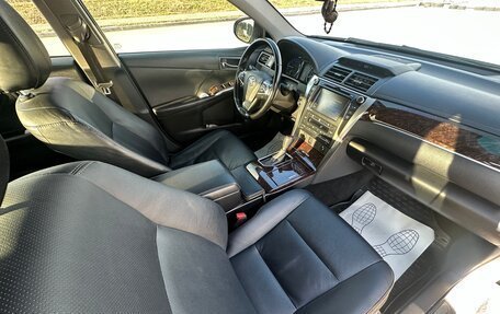 Toyota Camry, 2016 год, 2 250 000 рублей, 9 фотография