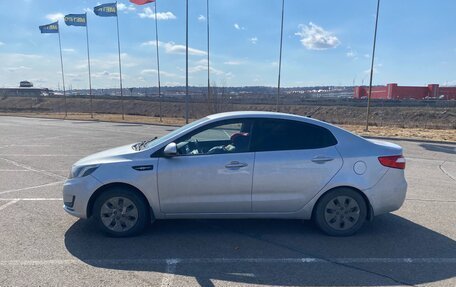 KIA Rio III рестайлинг, 2013 год, 850 000 рублей, 2 фотография