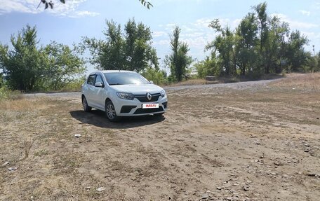 Renault Logan II, 2022 год, 1 070 000 рублей, 4 фотография