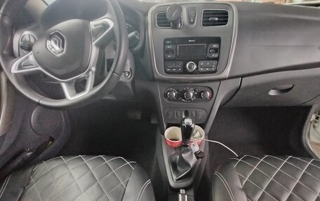 Renault Logan II, 2022 год, 1 070 000 рублей, 15 фотография