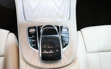 Mercedes-Benz E-Класс, 2019 год, 3 730 000 рублей, 15 фотография