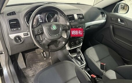 Skoda Yeti I рестайлинг, 2013 год, 899 800 рублей, 8 фотография