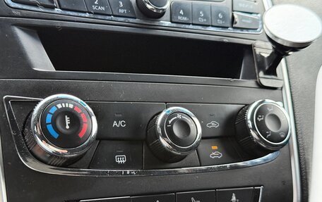 Geely Emgrand EC7, 2016 год, 695 000 рублей, 17 фотография