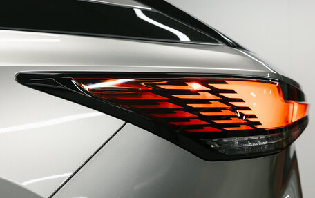 Lexus RX IV рестайлинг, 2025 год, 7 700 000 рублей, 13 фотография