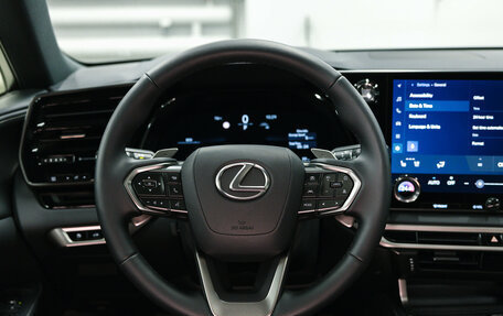 Lexus RX IV рестайлинг, 2025 год, 7 700 000 рублей, 25 фотография