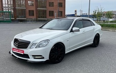 Mercedes-Benz E-Класс, 2011 год, 1 820 000 рублей, 1 фотография