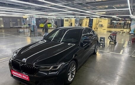 BMW 5 серия, 2019 год, 4 200 000 рублей, 2 фотография