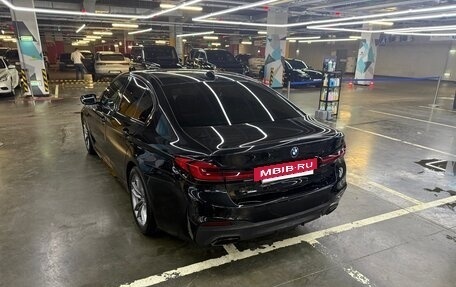 BMW 5 серия, 2019 год, 4 200 000 рублей, 3 фотография