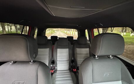 Volkswagen Touran III, 2016 год, 1 870 000 рублей, 14 фотография