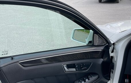 Mercedes-Benz E-Класс, 2011 год, 1 820 000 рублей, 22 фотография