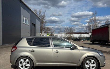 KIA cee'd I рестайлинг, 2010 год, 850 000 рублей, 7 фотография