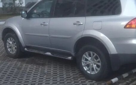 Mitsubishi Pajero Sport II рестайлинг, 2011 год, 1 750 000 рублей, 2 фотография