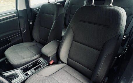 Volkswagen Golf VII, 2019 год, 2 150 000 рублей, 10 фотография