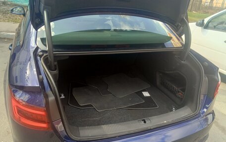 Audi A4, 2019 год, 2 900 000 рублей, 10 фотография