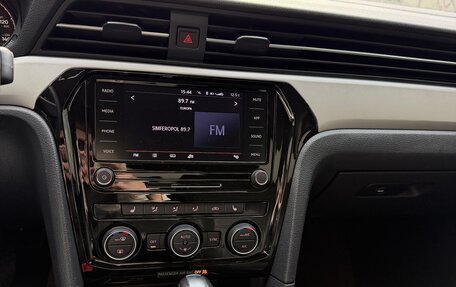 Volkswagen Passat B8 рестайлинг, 2021 год, 3 920 000 рублей, 7 фотография