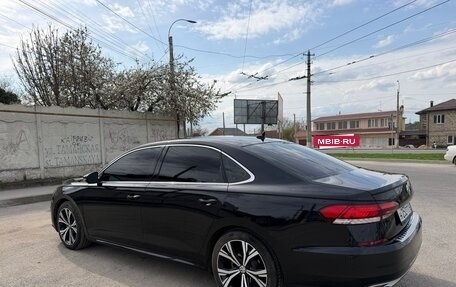 Volkswagen Passat B8 рестайлинг, 2021 год, 3 920 000 рублей, 2 фотография