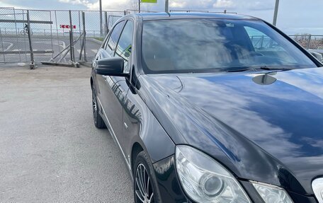 Mercedes-Benz E-Класс, 2012 год, 1 600 000 рублей, 7 фотография