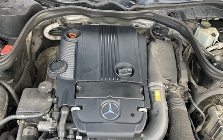 Mercedes-Benz E-Класс, 2012 год, 1 600 000 рублей, 10 фотография