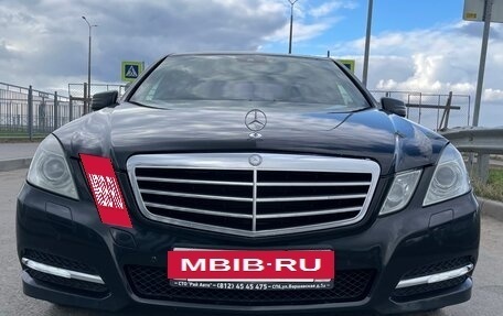 Mercedes-Benz E-Класс, 2012 год, 1 600 000 рублей, 6 фотография