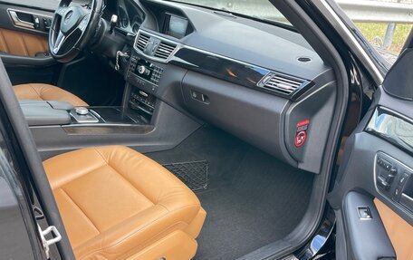 Mercedes-Benz E-Класс, 2012 год, 1 600 000 рублей, 20 фотография