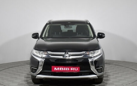 Mitsubishi Outlander III рестайлинг 3, 2018 год, 2 450 000 рублей, 2 фотография