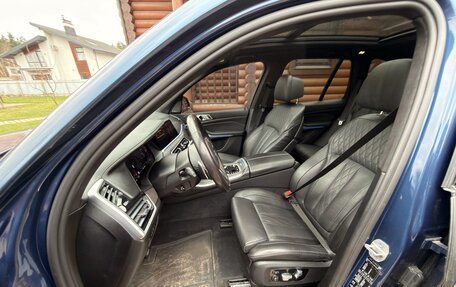 BMW X5, 2021 год, 7 100 000 рублей, 18 фотография