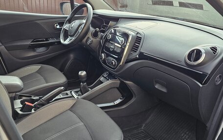 Renault Kaptur I рестайлинг, 2021 год, 1 750 000 рублей, 5 фотография