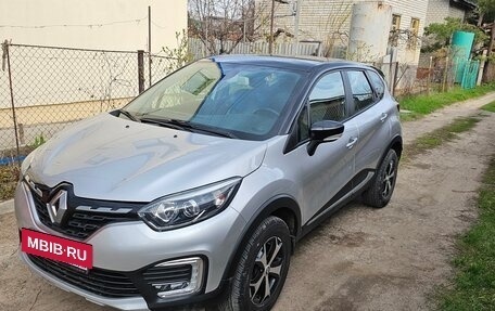 Renault Kaptur I рестайлинг, 2021 год, 1 750 000 рублей, 4 фотография