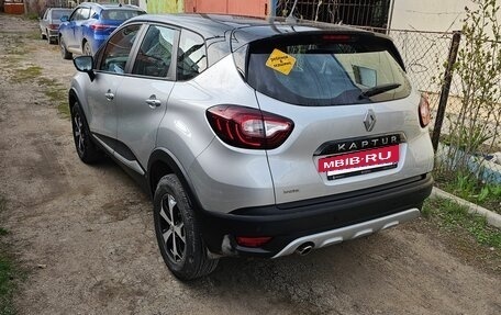 Renault Kaptur I рестайлинг, 2021 год, 1 750 000 рублей, 6 фотография