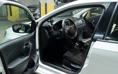 Volkswagen Polo VI (EU Market), 2019 год, 1 200 000 рублей, 20 фотография