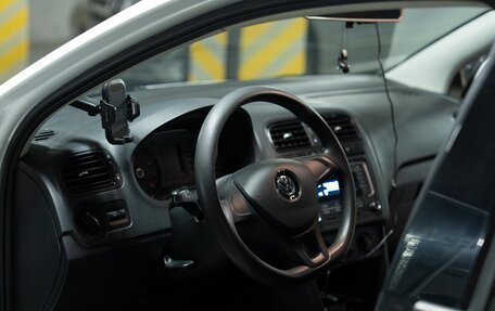 Volkswagen Polo VI (EU Market), 2019 год, 1 200 000 рублей, 22 фотография