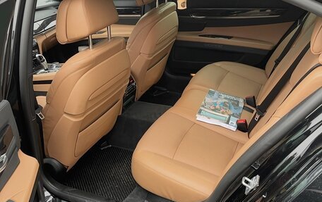 BMW 7 серия, 2013 год, 2 550 000 рублей, 2 фотография