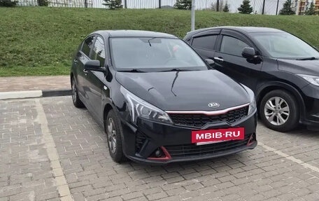 KIA Rio IV, 2021 год, 1 650 000 рублей, 8 фотография